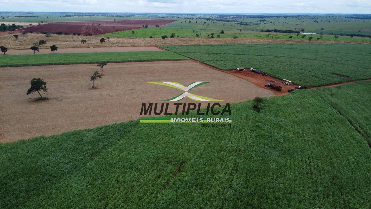 Terreno à venda, 648m² - Foto 2