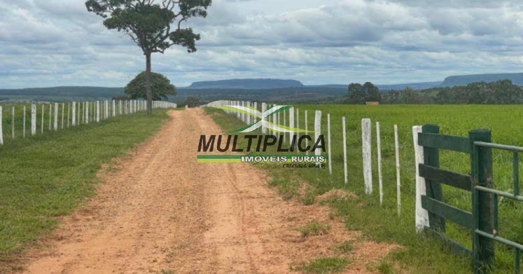 Terreno à venda, 8728m² - Foto 1
