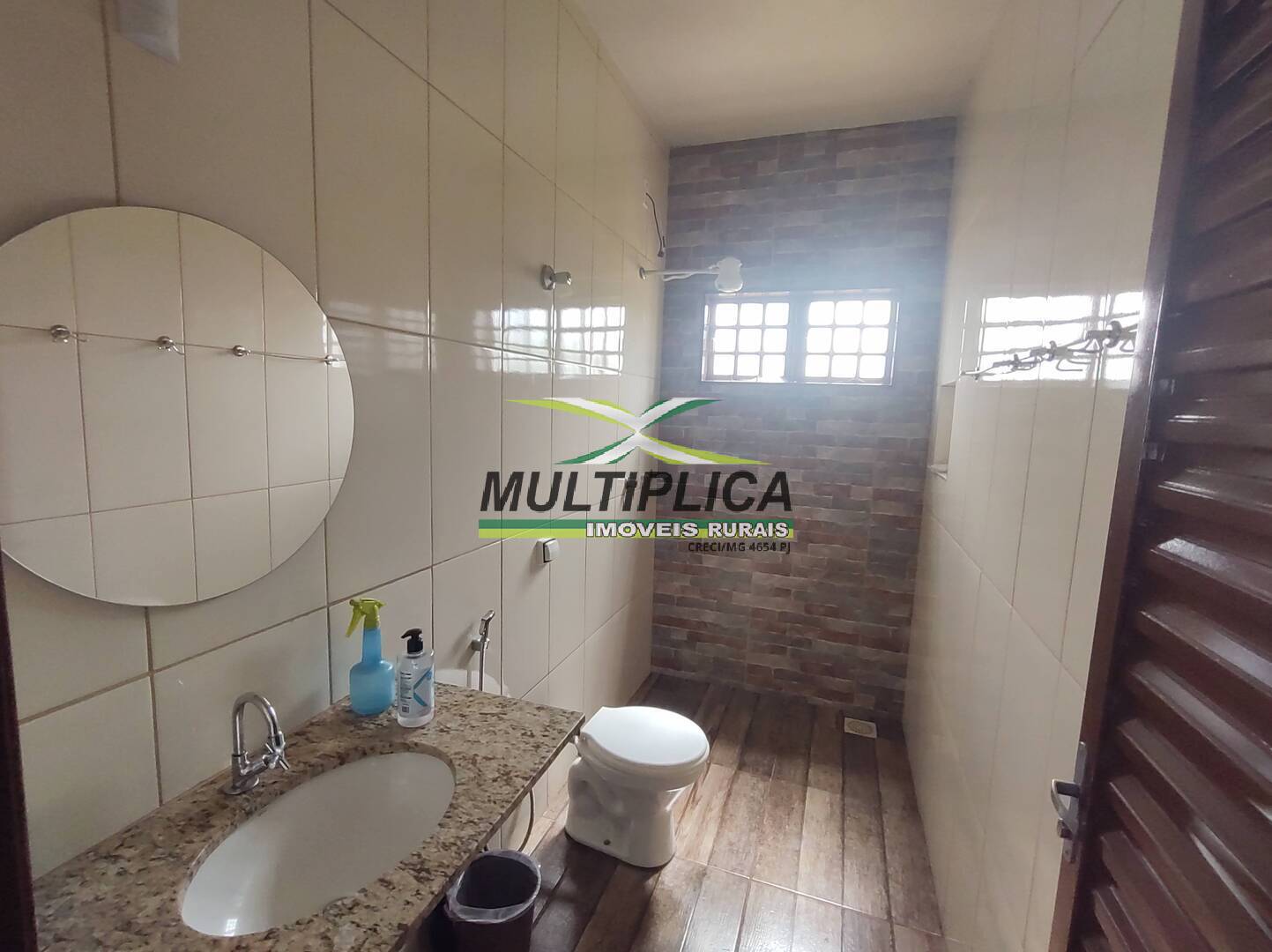 Chácara à venda com 3 quartos, 200m² - Foto 18