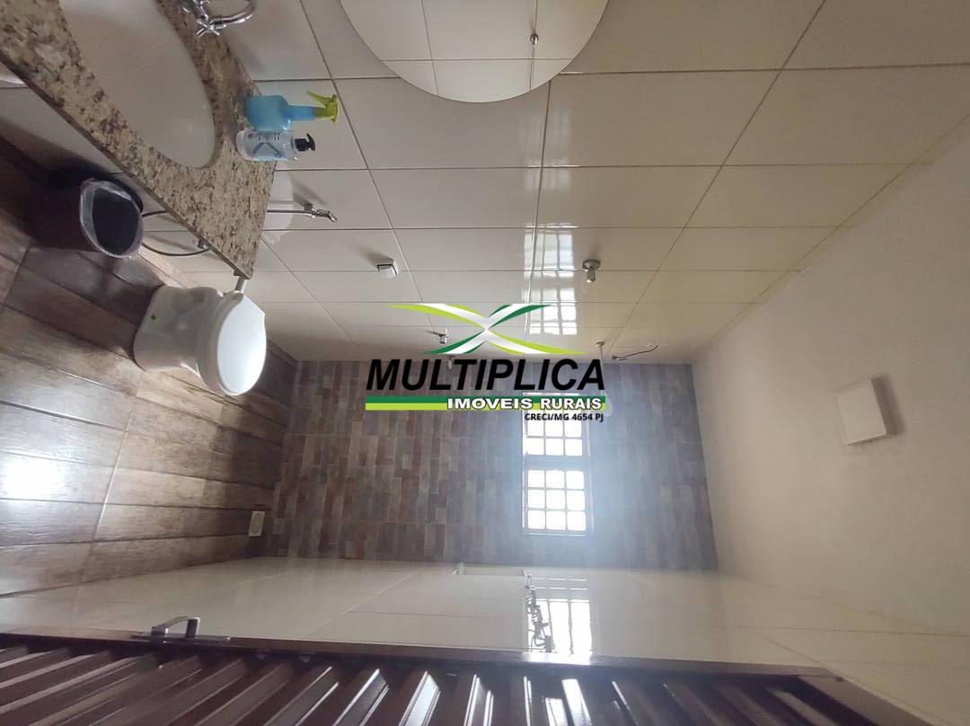 Chácara à venda com 3 quartos, 200m² - Foto 17