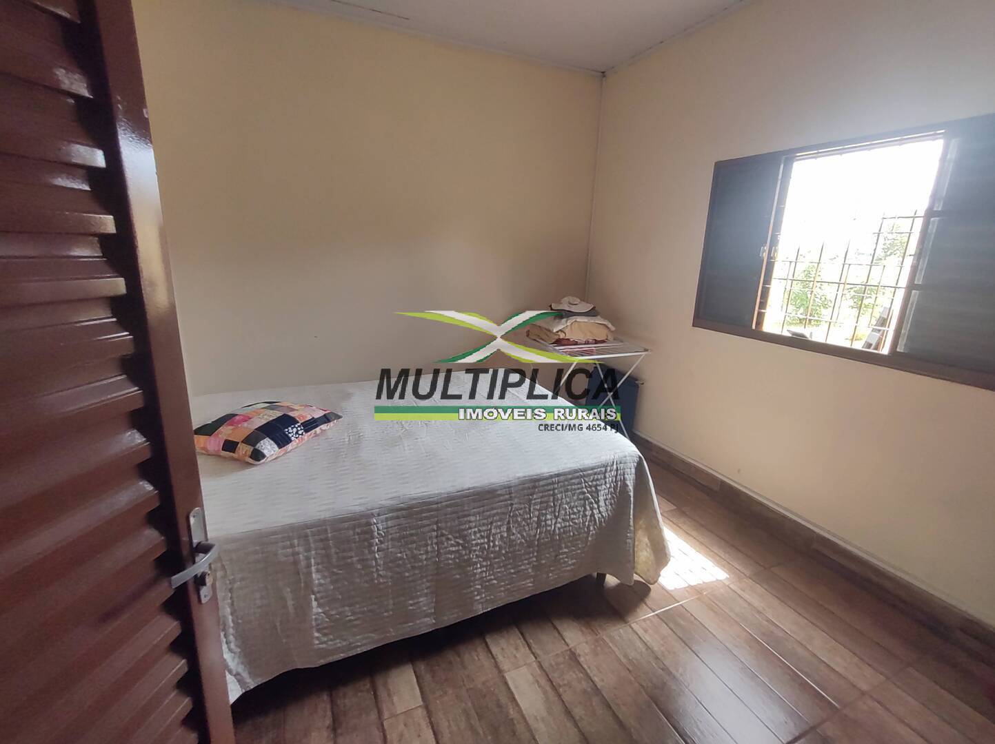 Chácara à venda com 3 quartos, 200m² - Foto 21