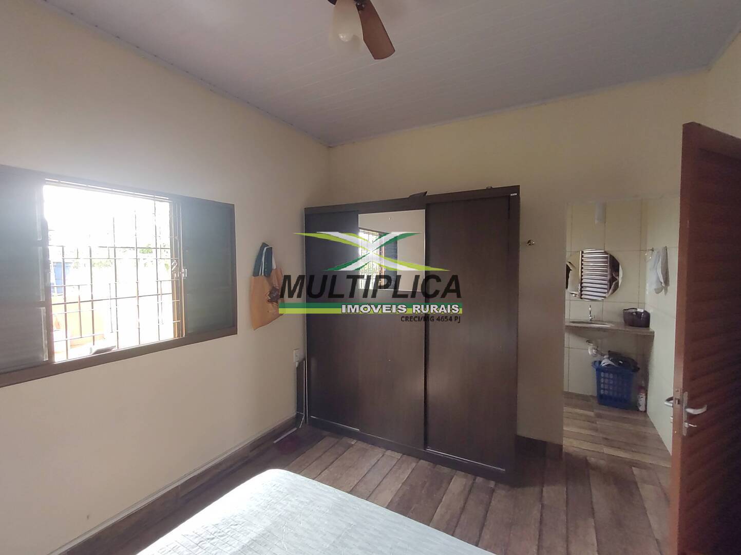 Chácara à venda com 3 quartos, 200m² - Foto 22
