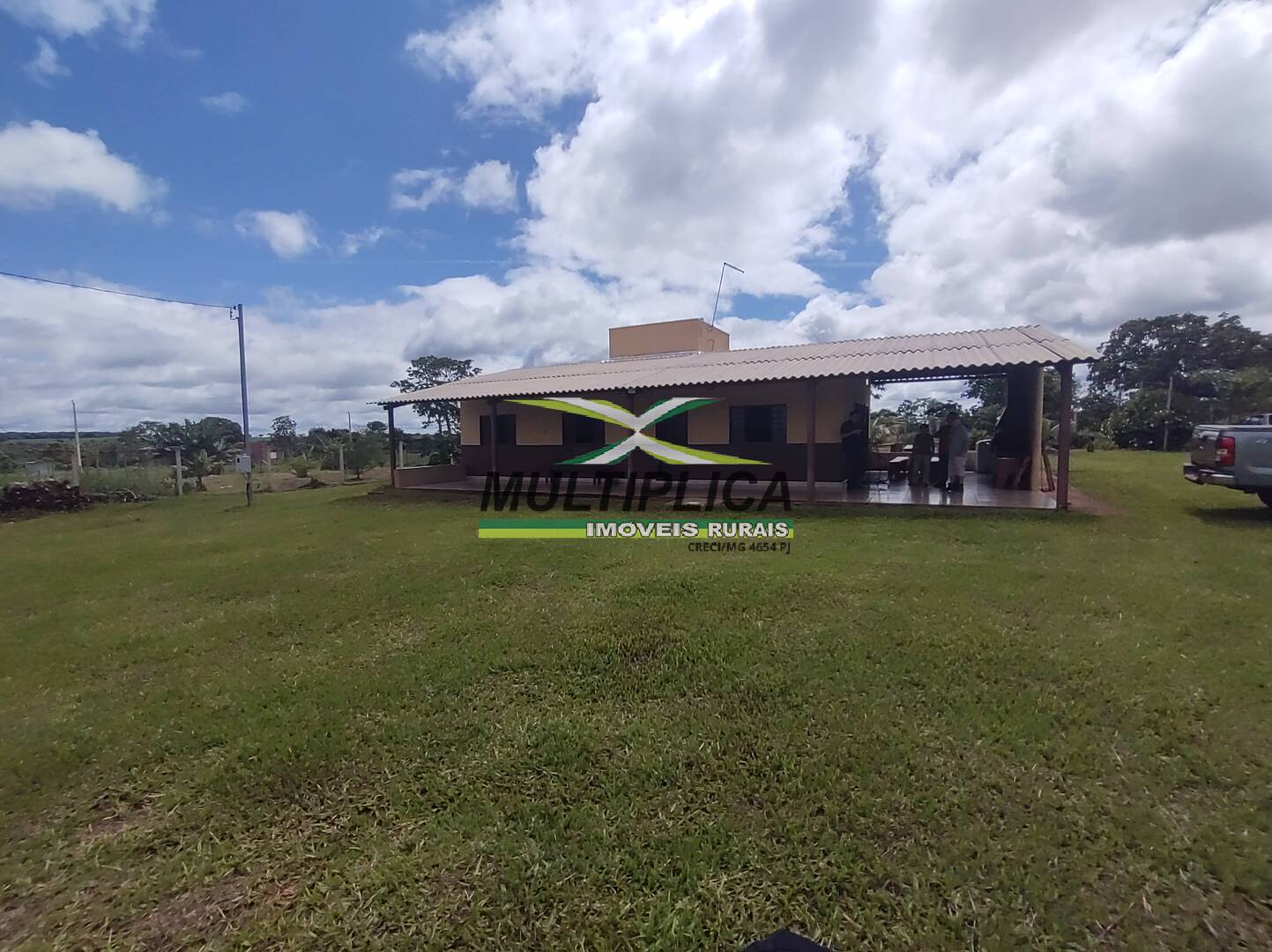 Chácara à venda com 3 quartos, 200m² - Foto 37