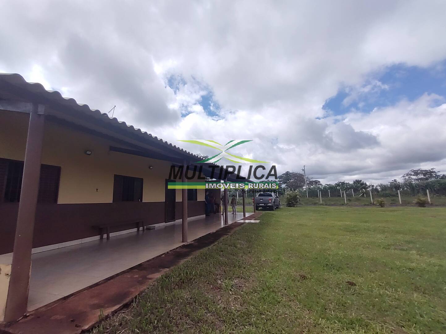 Chácara à venda com 3 quartos, 200m² - Foto 40