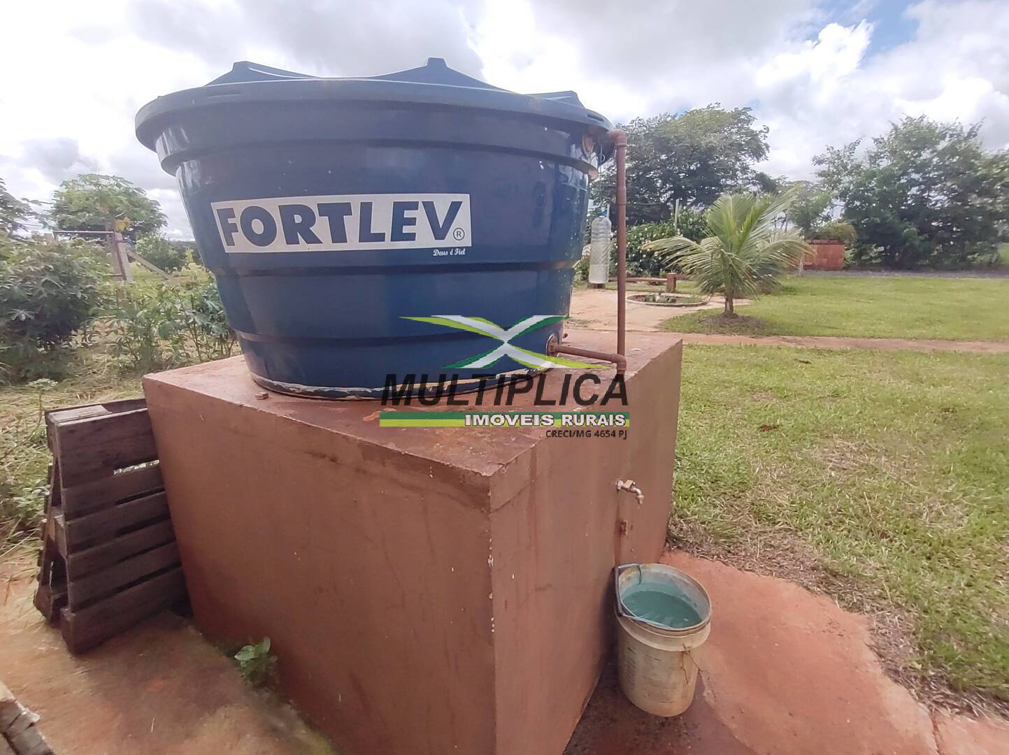 Chácara à venda com 3 quartos, 200m² - Foto 55