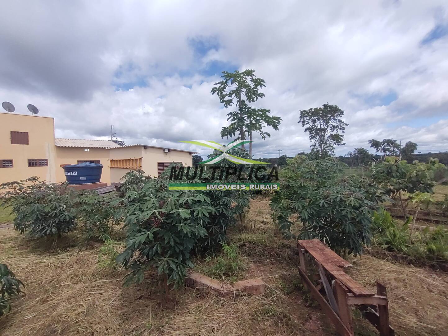 Chácara à venda com 3 quartos, 200m² - Foto 62
