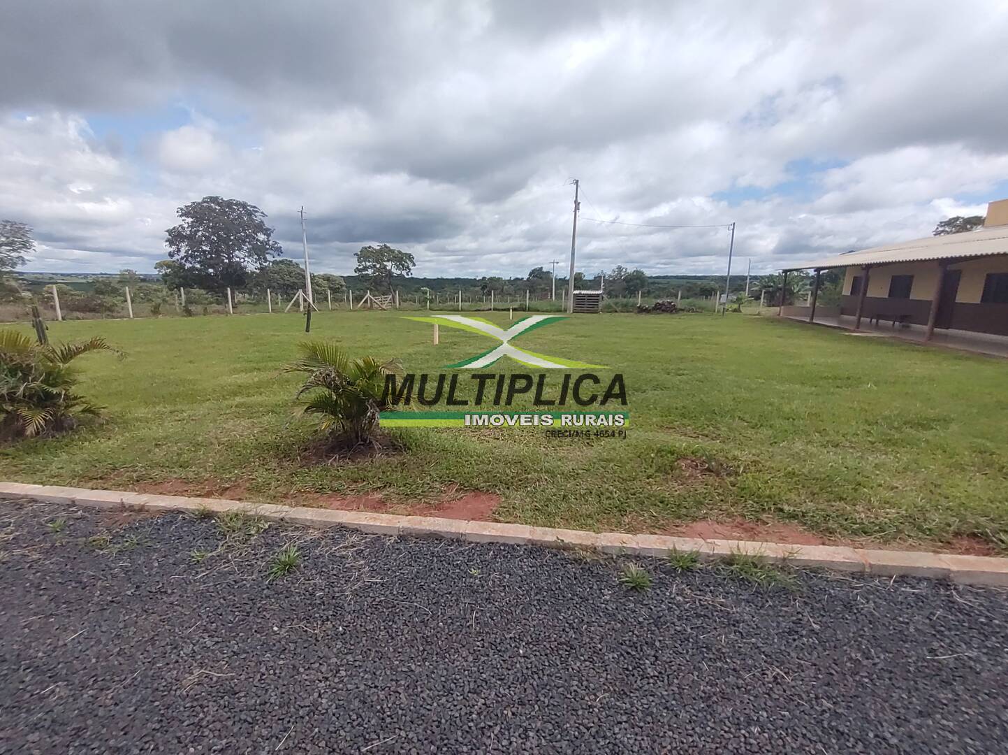 Chácara à venda com 3 quartos, 200m² - Foto 113