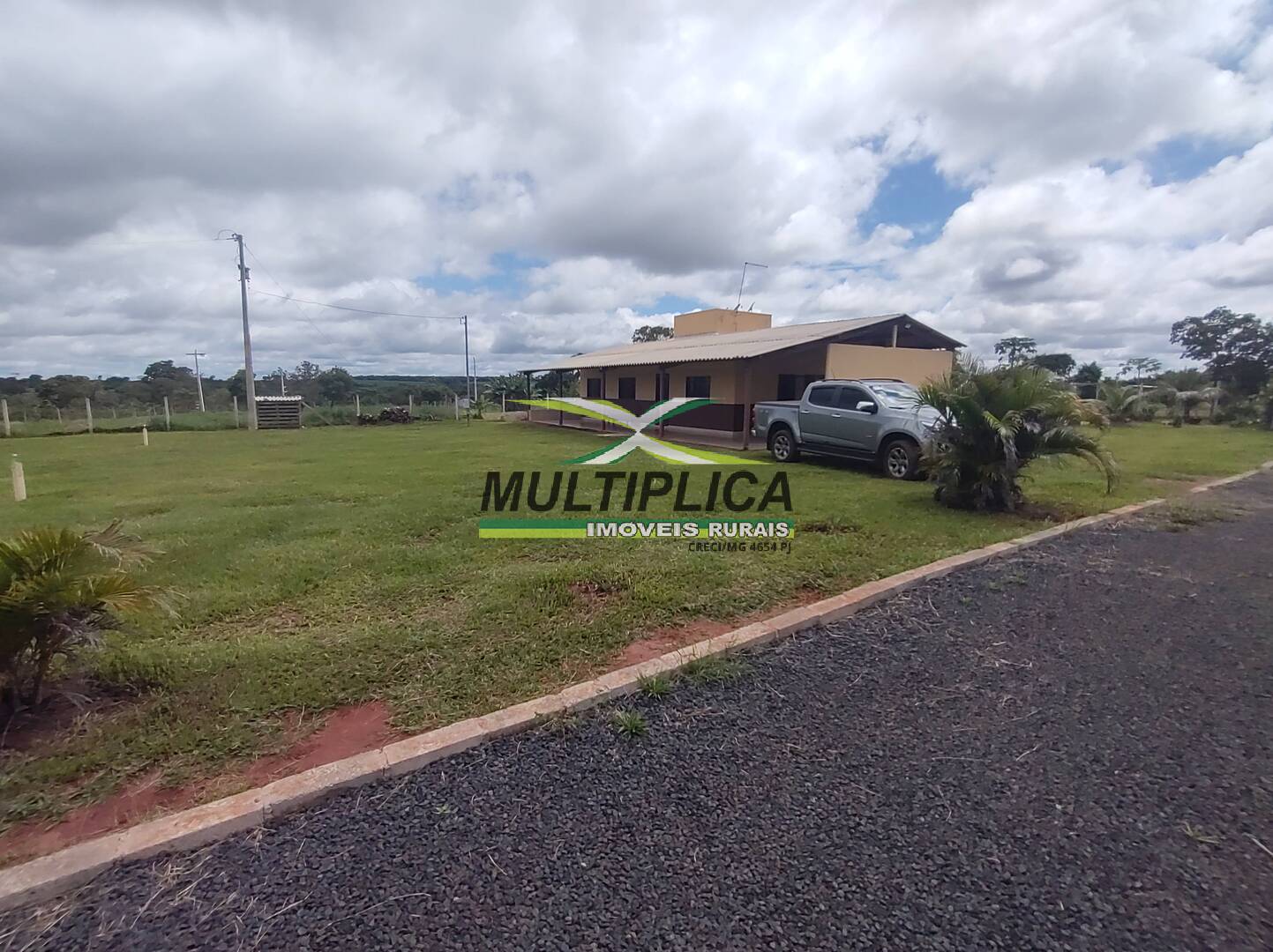 Chácara à venda com 3 quartos, 200m² - Foto 114