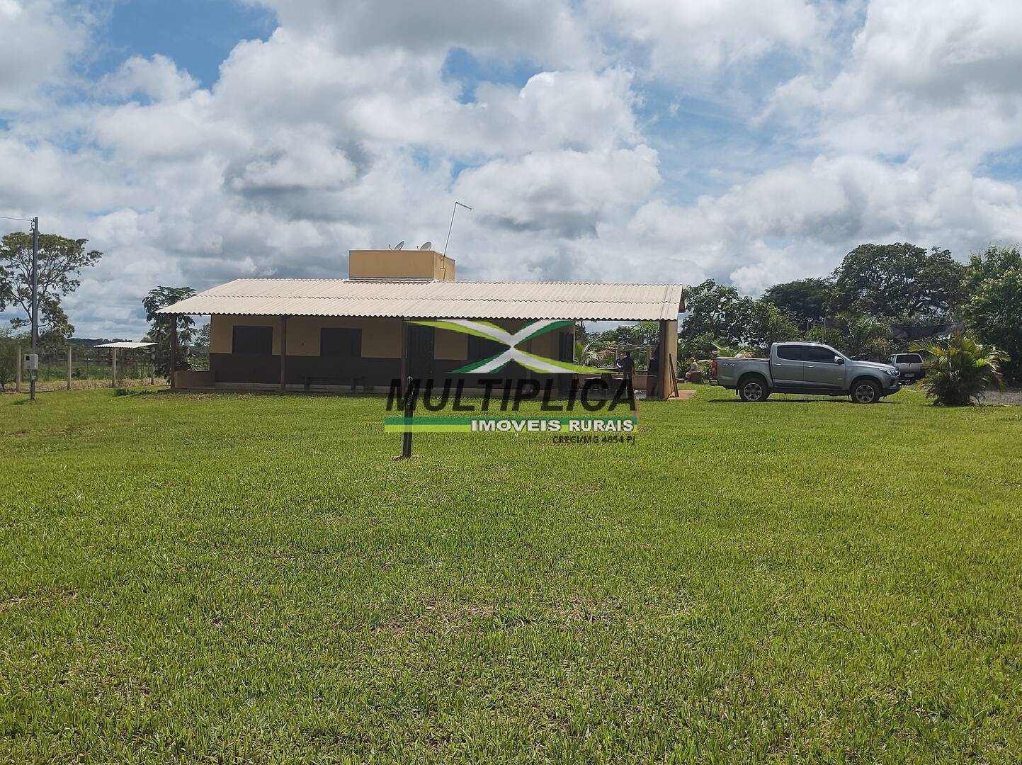 Chácara à venda com 3 quartos, 200m² - Foto 128