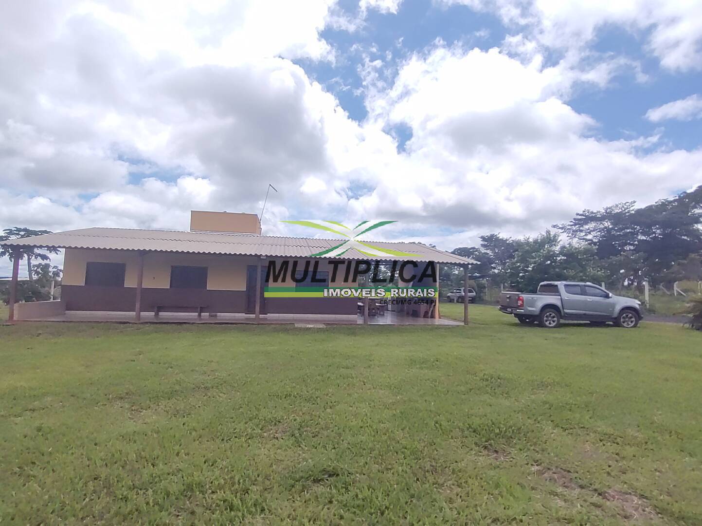 Chácara à venda com 3 quartos, 200m² - Foto 134