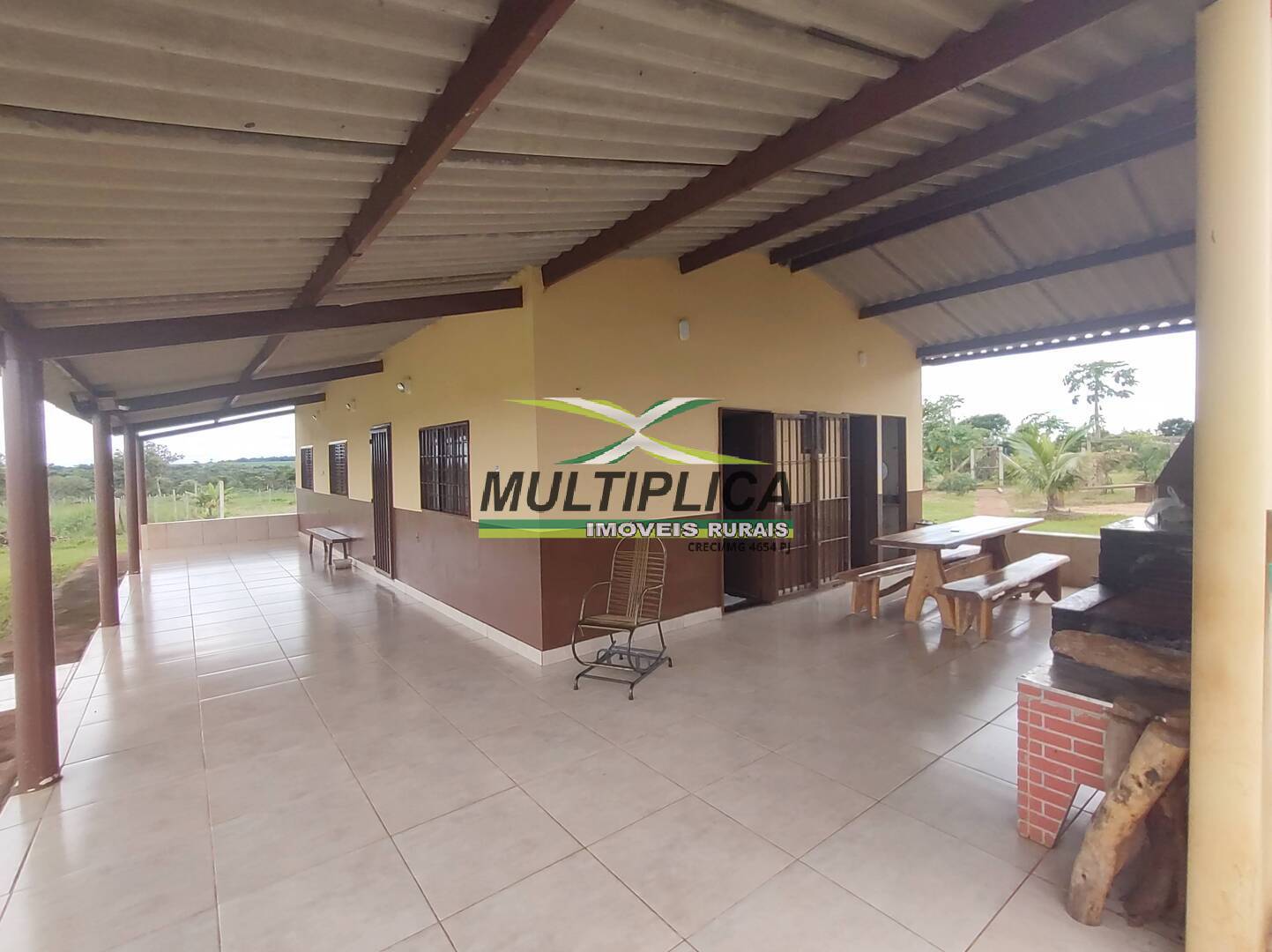 Chácara à venda com 3 quartos, 200m² - Foto 137