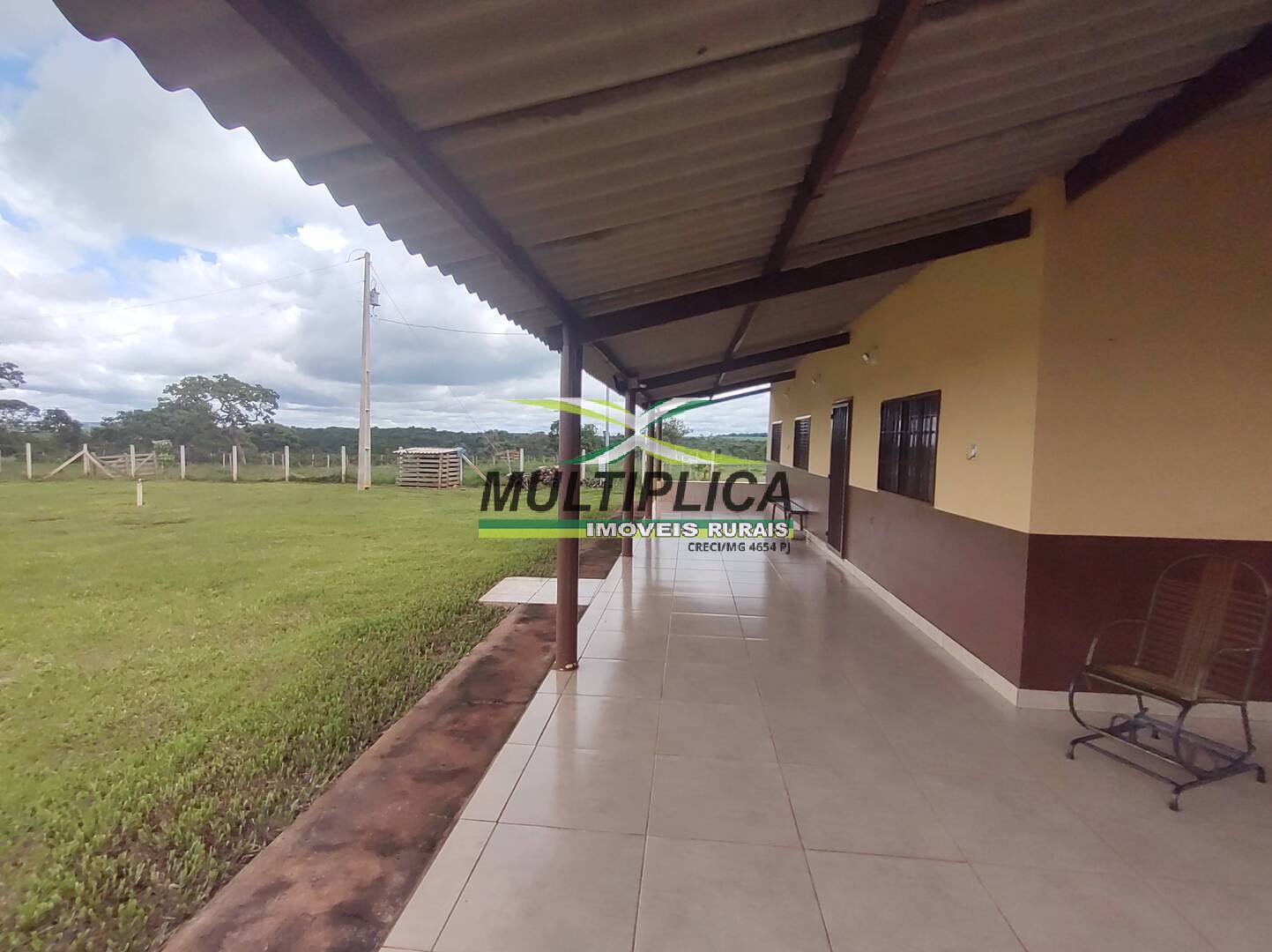 Chácara à venda com 3 quartos, 200m² - Foto 138