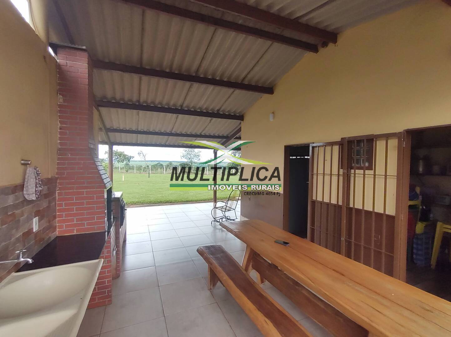 Chácara à venda com 3 quartos, 200m² - Foto 139