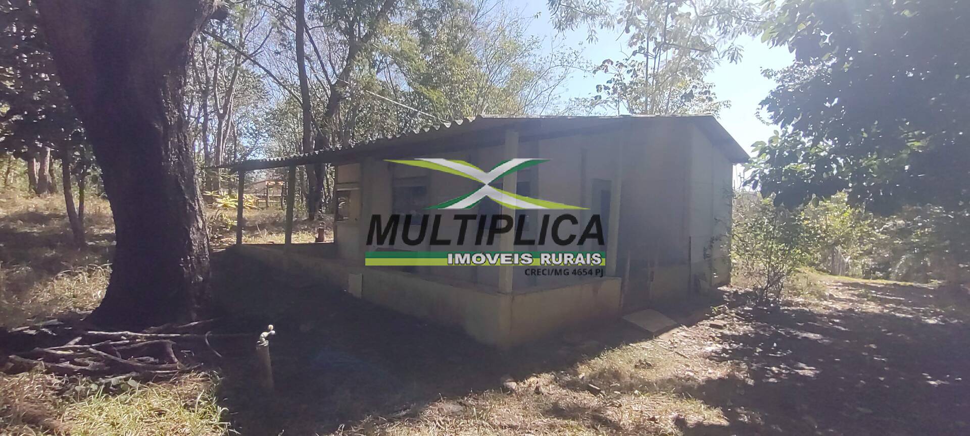 Chácara à venda com 6 quartos, 2m² - Foto 11