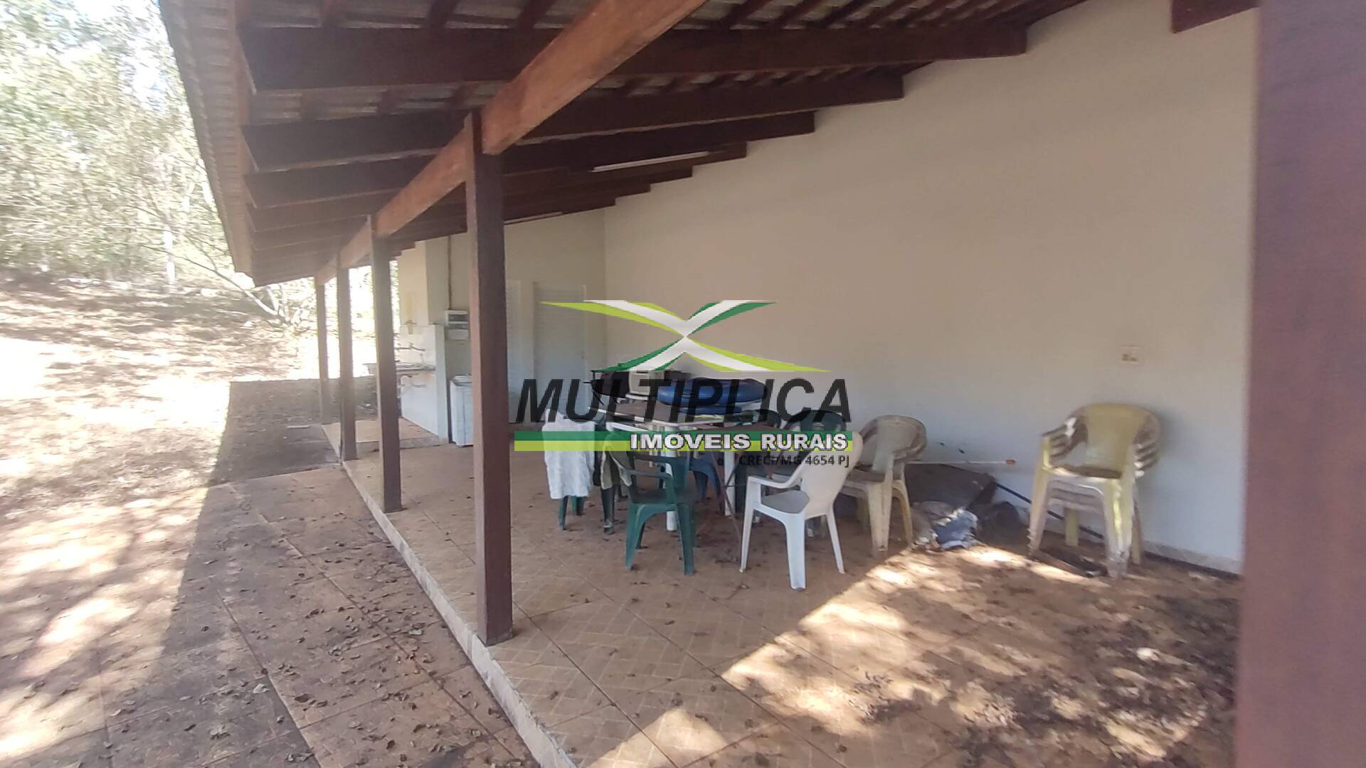 Chácara à venda com 6 quartos, 2m² - Foto 26