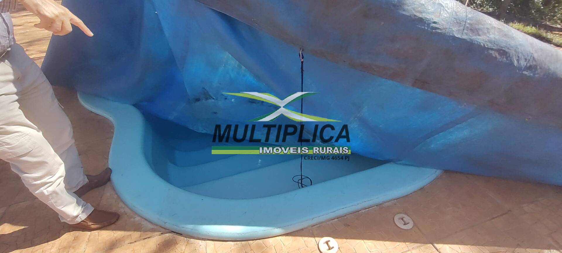 Chácara à venda com 6 quartos, 2m² - Foto 35