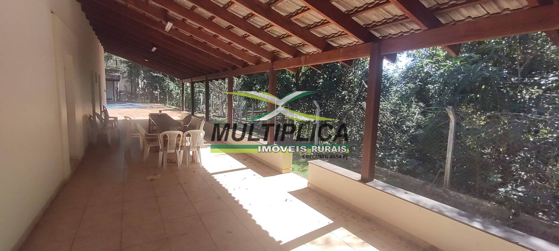 Chácara à venda com 6 quartos, 2m² - Foto 43