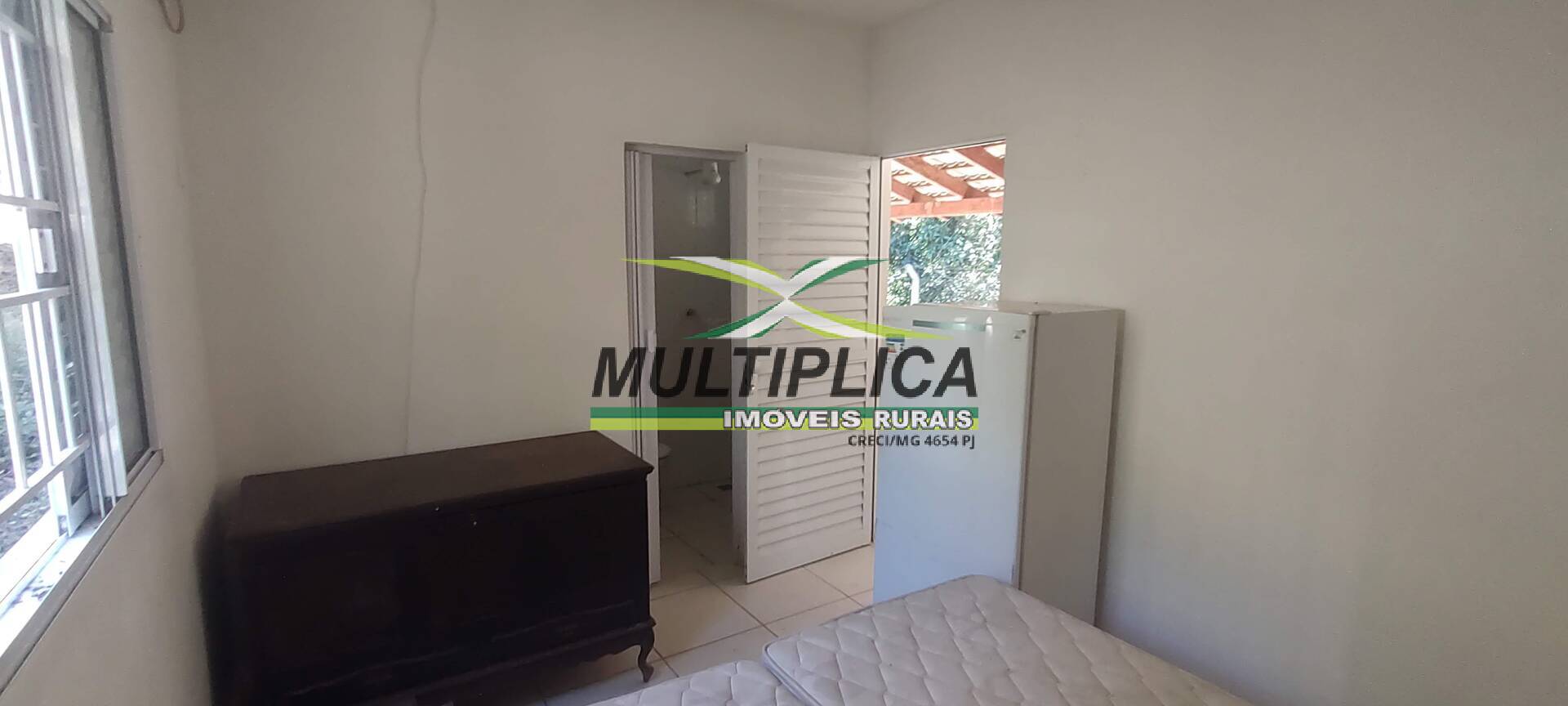 Chácara à venda com 6 quartos, 2m² - Foto 45