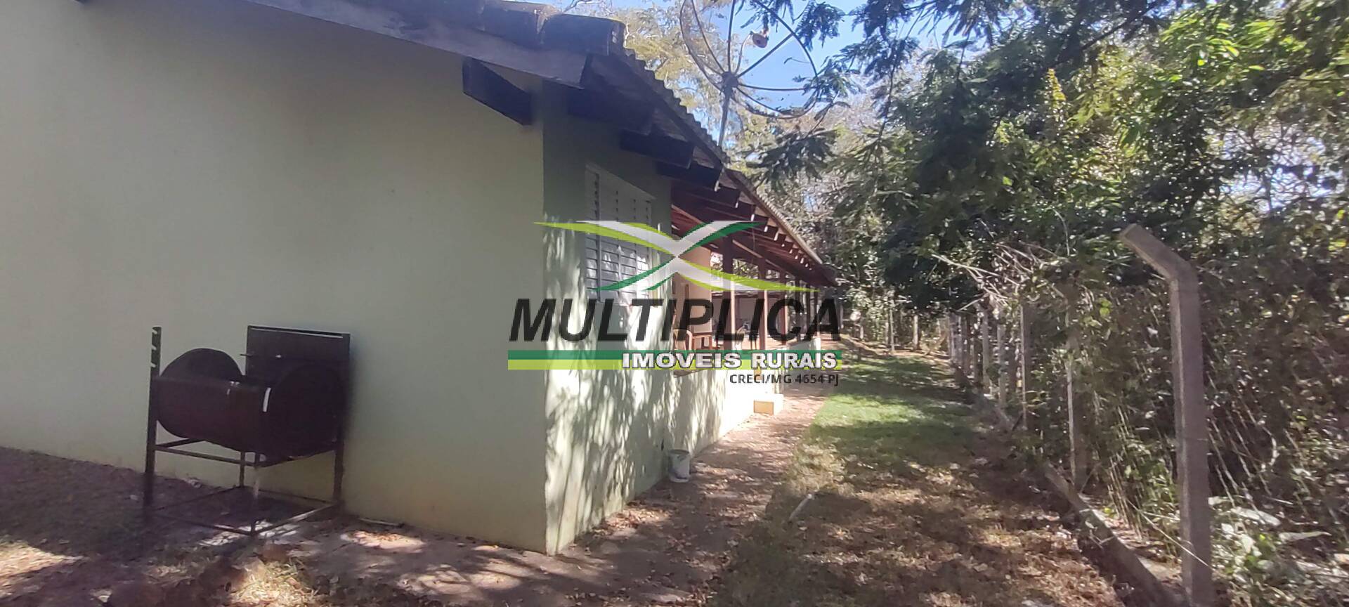 Chácara à venda com 6 quartos, 2m² - Foto 54