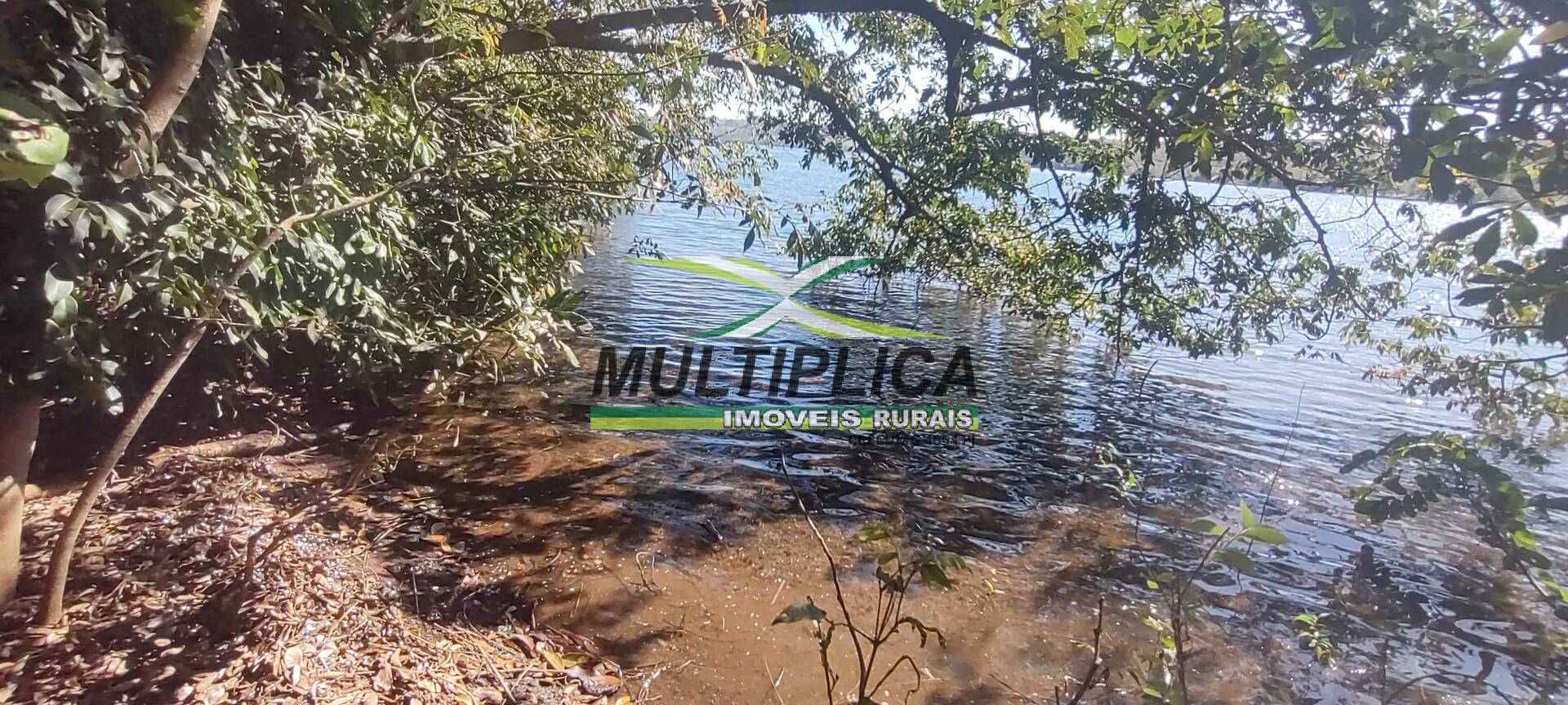 Chácara à venda com 6 quartos, 2m² - Foto 75